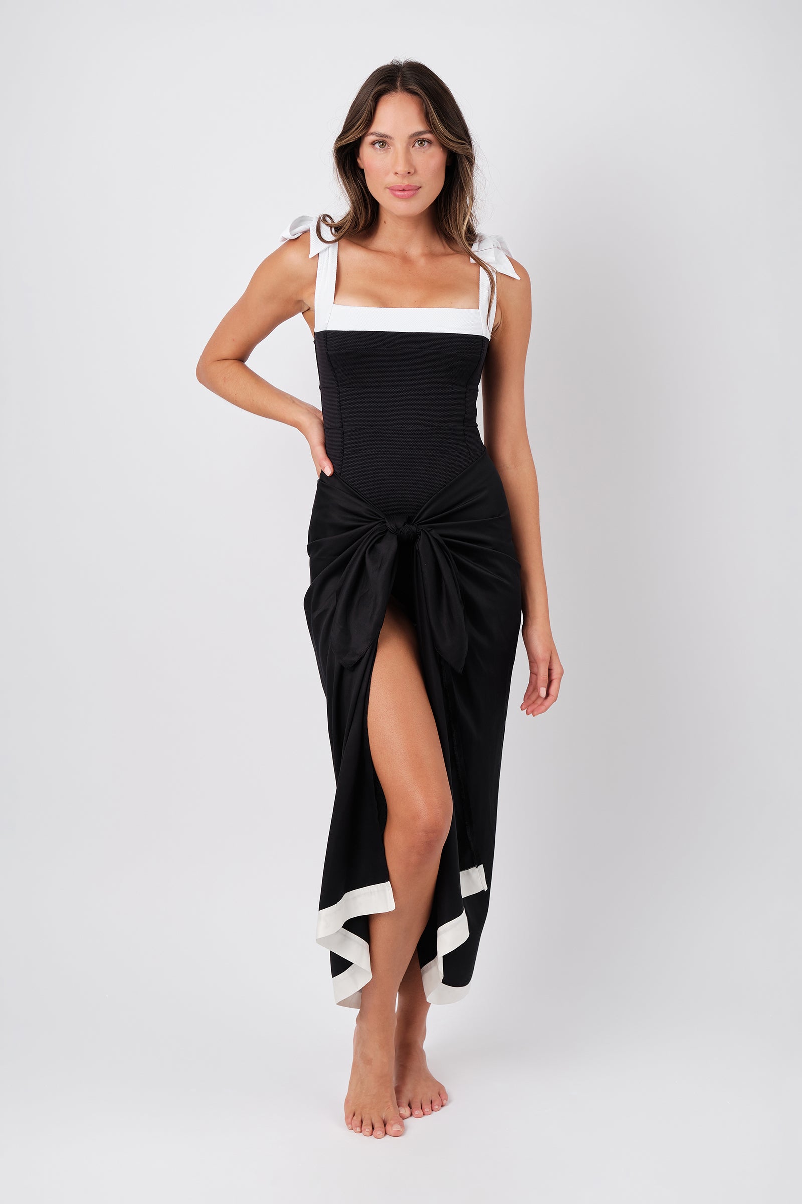 Classic Square Neck MONOCHROME TEXTURE