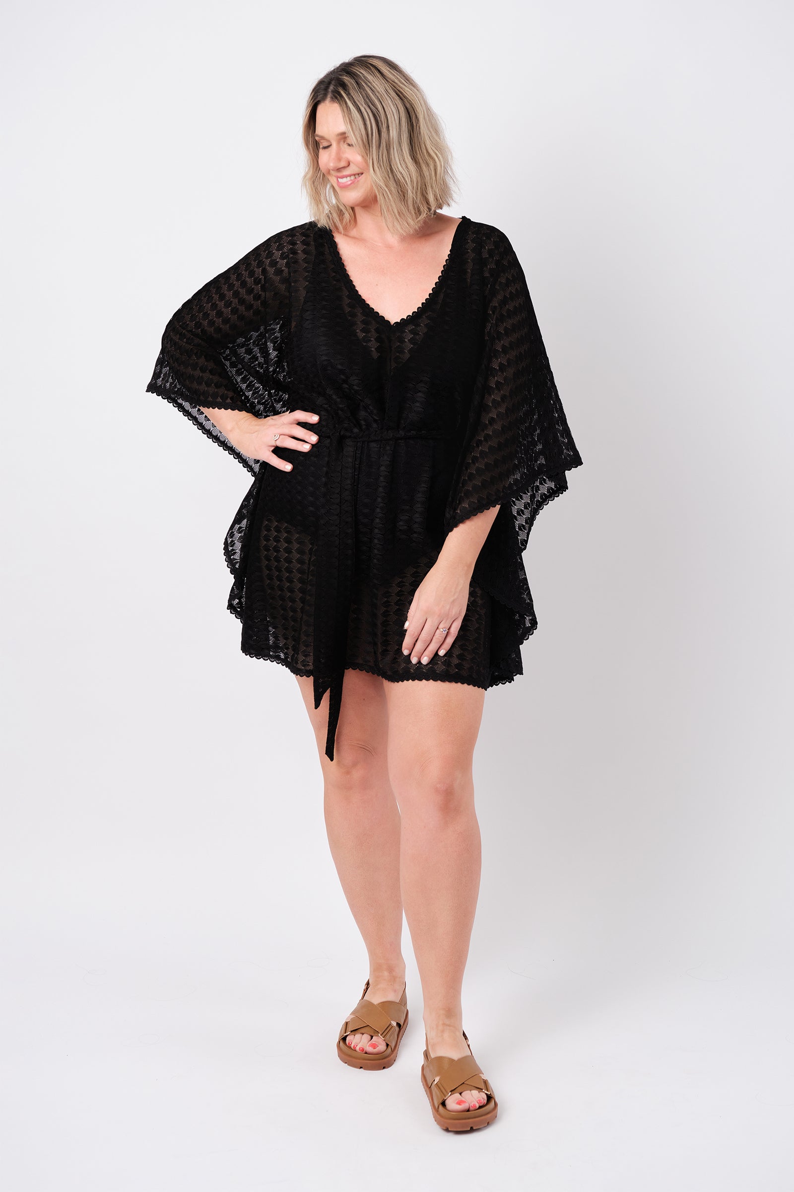 Scalloped Lace Kaftan BLACK