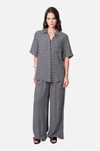 Short Sleeve Button-Up Shirt BLACK GINGHAM