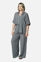 Short Sleeve Button-Up Shirt BLACK GINGHAM