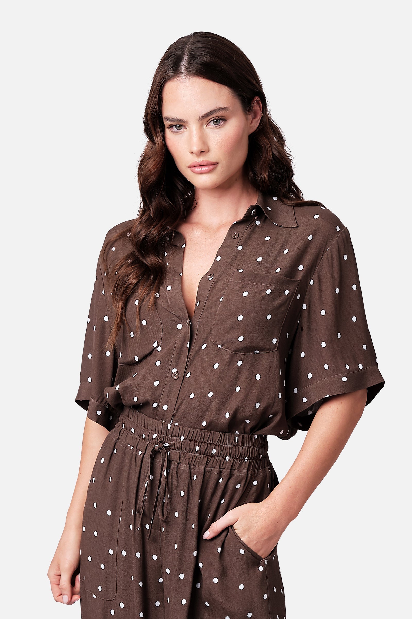 Short Sleeve Button-Up Shirt CHOCOLATE POLKA