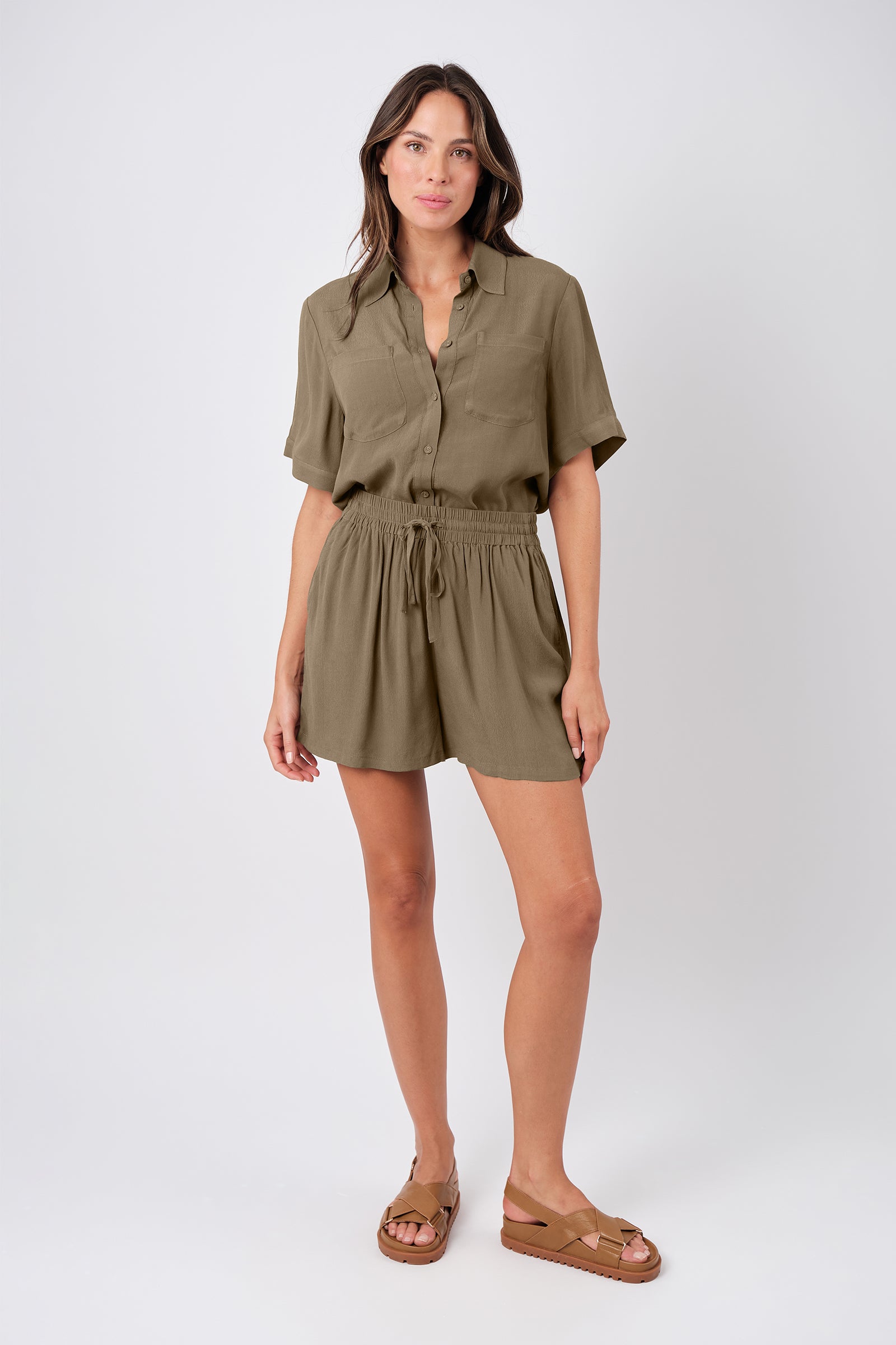 Short Sleeve Button-Up Shirt KHAKI